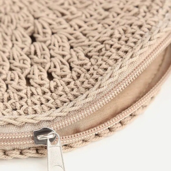 Bohemian Knit Fringe Round Straw Cross body Bag - Picture 5 of 5